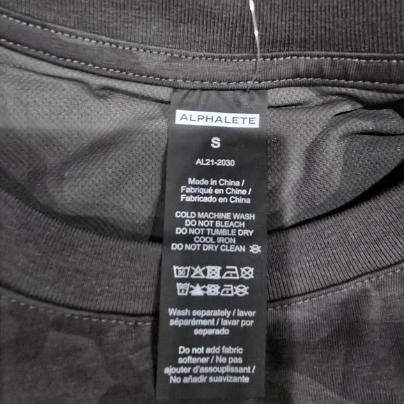 ALPHALETE VELOCITY SLEEVES TEE SIZE SMALL COLOR BLACK CAMO - Picture 3 of 6